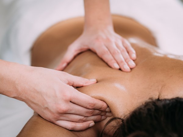 脚底按摩+肩颈背按摩 - Foot Massage, Shoulder &amp; Neck Back Massage